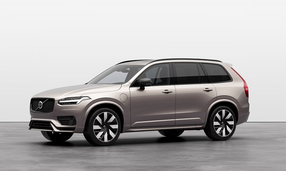 Win a Luxury Volvo XC90 Hybrid + £5,000 Cash